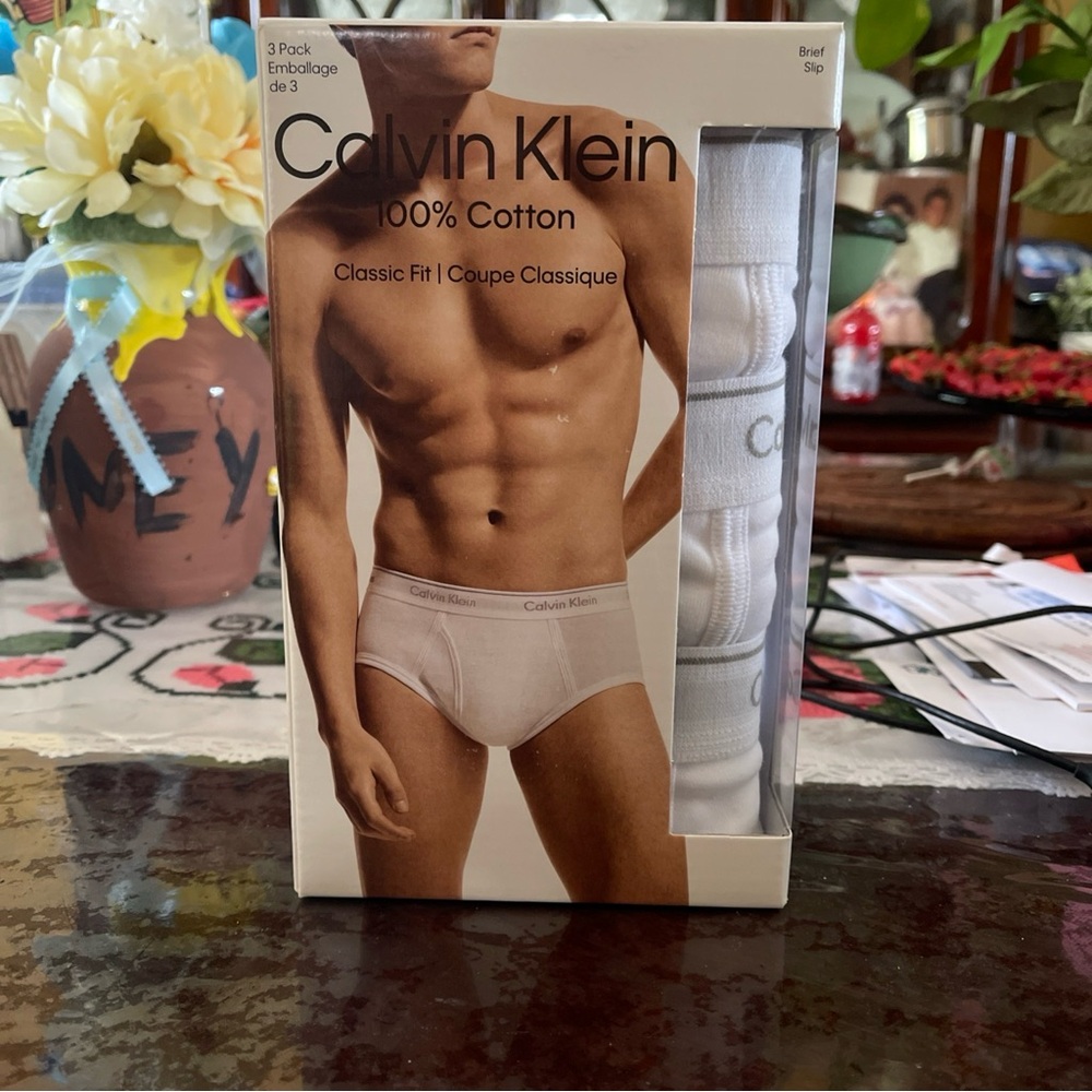 Calvin Klein Men's Brief Classic Fit 100% Cotton 3-Pack Size XXL NEW IN BOX
